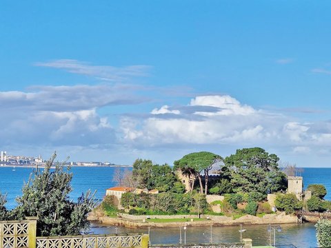 Liáns, Oleiros