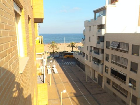 Las Islas, Playa Puerto de Sagunto, Puerto de Sagunto