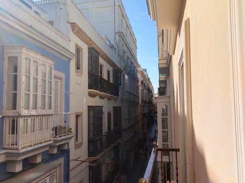 Centro Histórico - Plaza España, Cadiz