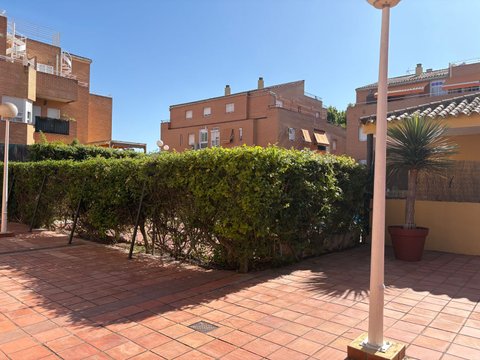Santa Eufemia, Tomares