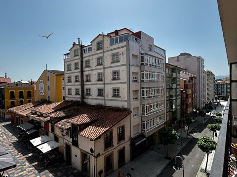 Centro, Avilés