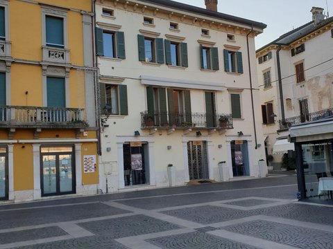 Città, Peschiera del Garda