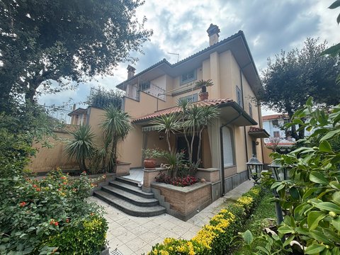 Fregene, Fiumicino