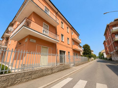 Belvedere - Clinica Piacenza, Infrangibile - Belvedere - Besurica, Piacenza
