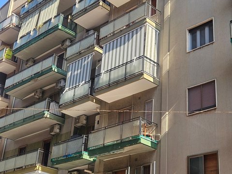 Tre Carrare - Battisti, Taranto