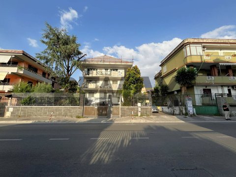 Zona Spazzilli-Oasi Sacro Cuore, Giugliano Centro, Giugliano in Campania