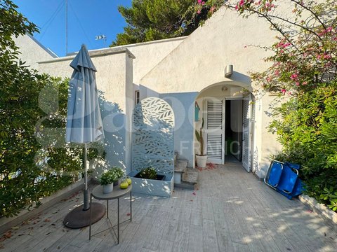 Ostuni Costa, Ostuni