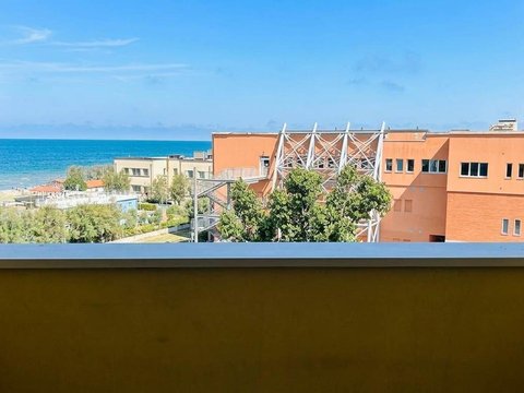 Centro - Mare, Pesaro