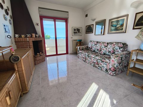 Salsello - Anfiteatro - Via Bovio, Bisceglie