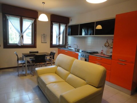 Villaggio, Imola