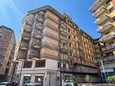 Piazza Libertà - Tribunale, Avellino