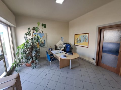 Pompieri-San Giovannino-Santa Teresa, Pavia