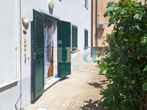 Marina di Cecina, Cecina