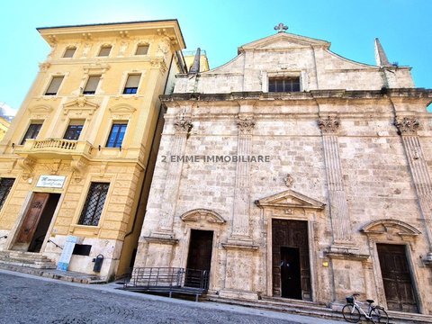 Centro Storico, Ascoli Piceno