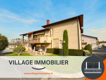 Le Village, Saint-Priest