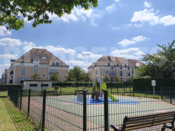 Centre Ville, Plaisir
