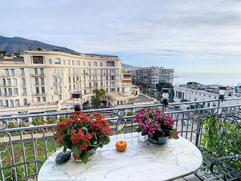 Bioves-Casino, Menton