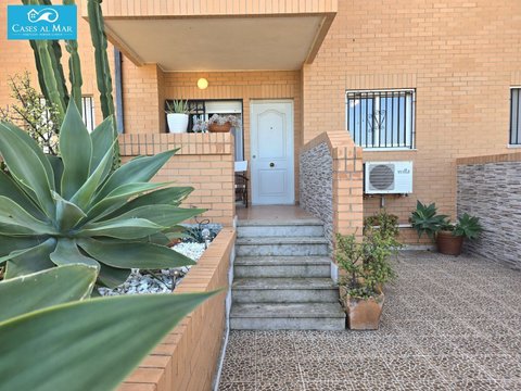 Torre la Sal, Cabanes
