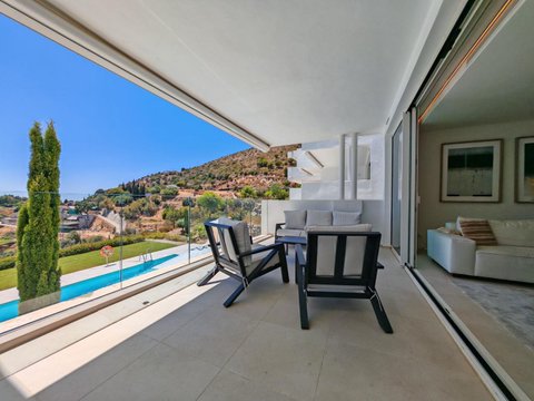 Palo Alto, Ojén