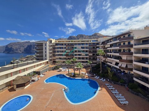 Puerto de Santiago, Santiago del Teide
