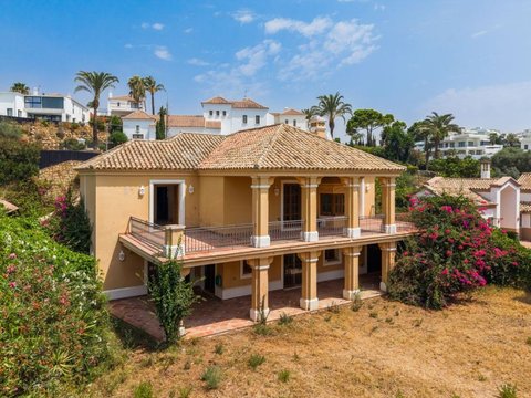 La Concha-Resina Golf, Selwo, Estepona