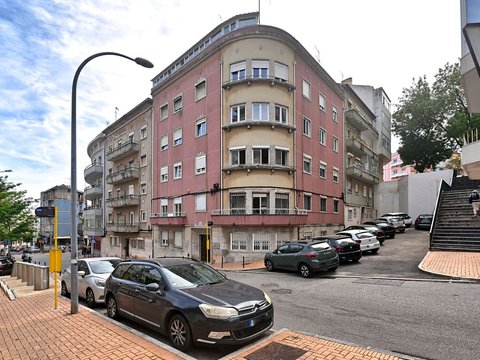 Algés, Algés - Linda-a-Velha - Cruz Quebrada - Dafundo, Oeiras