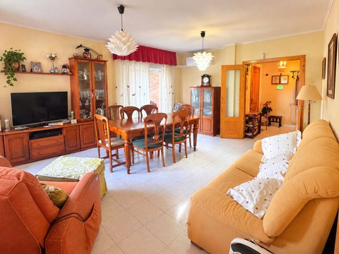 Casa Amarilla, Galapagar