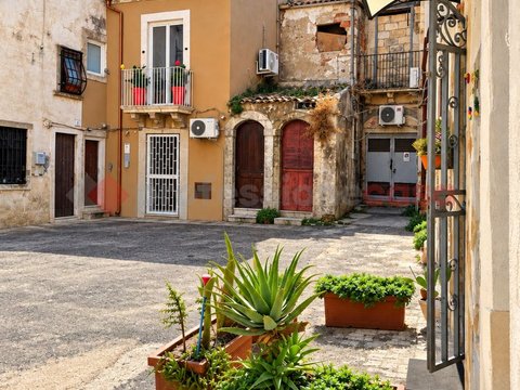 Ortigia, Syracuse