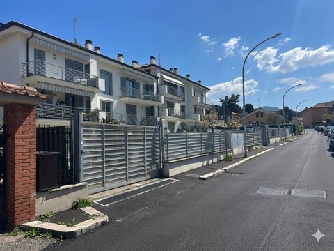 Centro, Grottaferrata