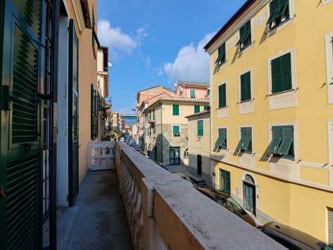 Via Piacenza, Chiavari