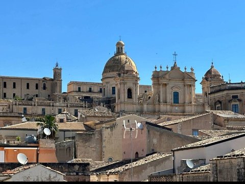 Centro, Noto
