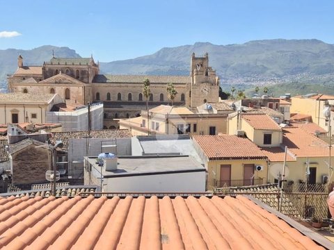 Centro, Monreale