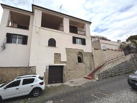 Zona Alta - Solfatara - Rione Ortodonico, Pozzuoli
