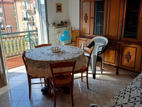 Repubblica - Viale Europa - Via Cesare Battisti, Pietra Ligure